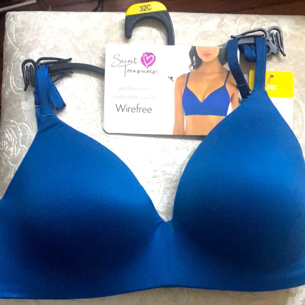 $$$ Sexy Secret treasures wire free bra. 32C, 32B and a 34 D
